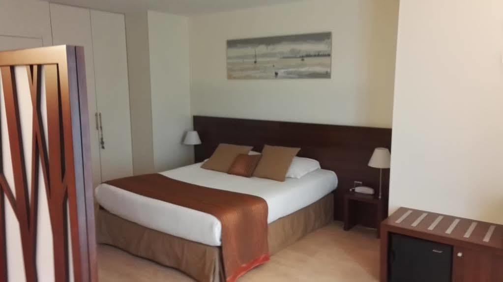 Hotel La Jetee Saint-Martin-de-Ré Εξωτερικό φωτογραφία